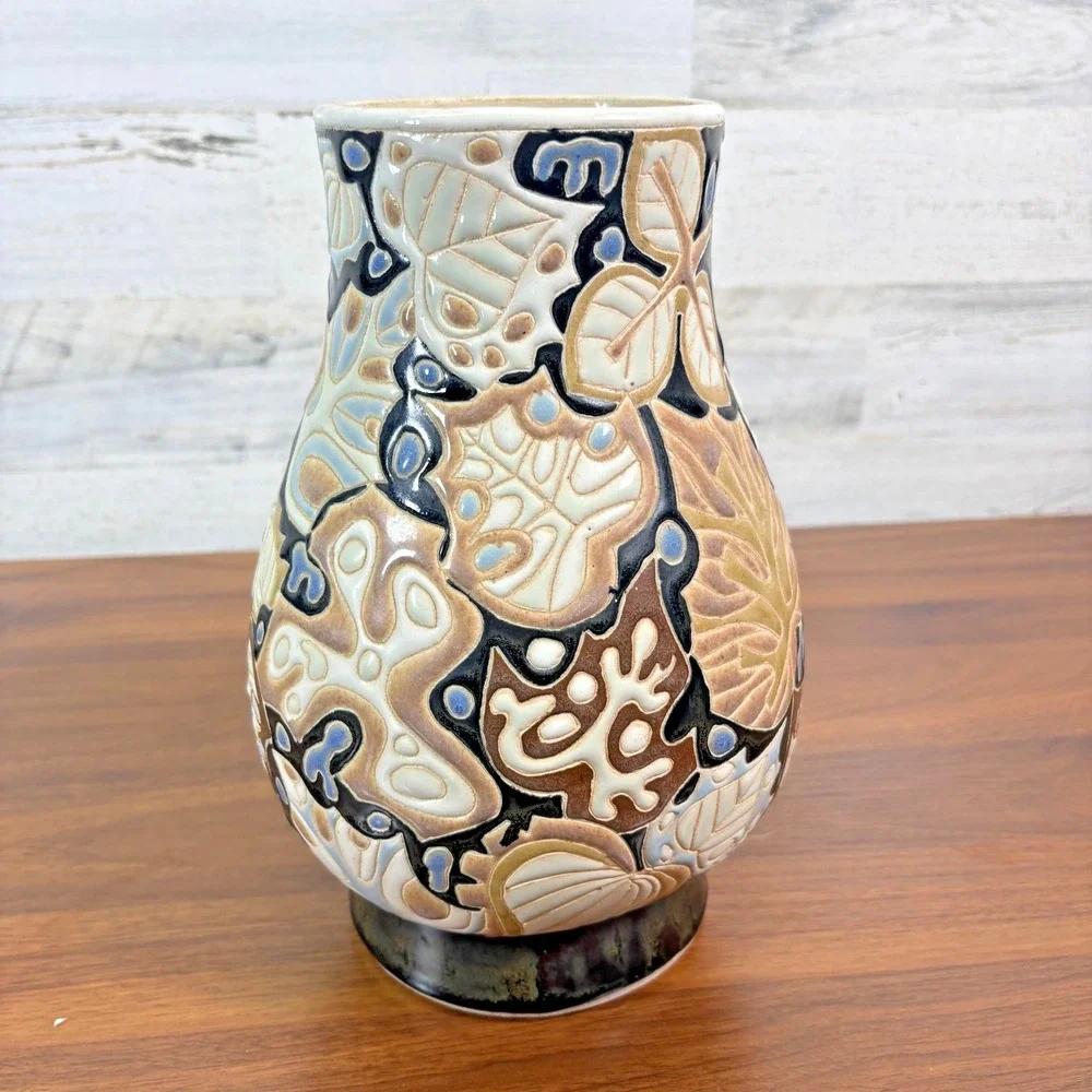 Vintage Dona Vietnam Saigon Pottery Vase Botanical Pattern Mid Century 10.5 x 4